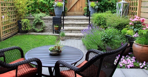 container-garden-ideas-for-patio-26_16 Container Garten Ideen für Terrasse