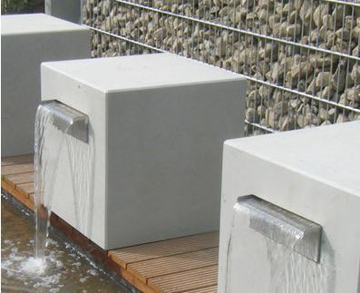 Gartenbrunnen modern