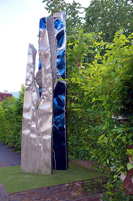 Gartenbrunnen modern