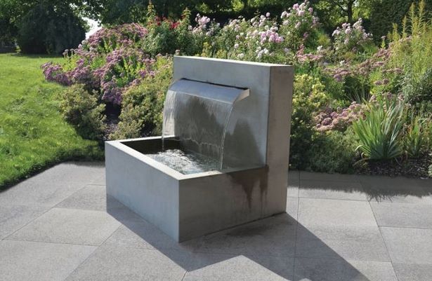 Gartenbrunnen modern