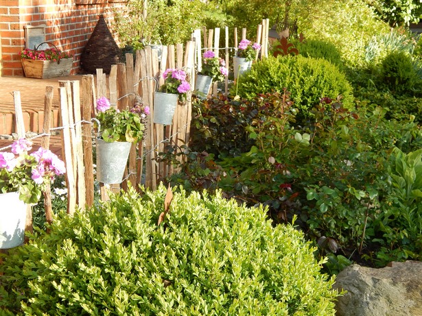 gartengestaltung-fur-kleine-garten-beispiele-32_9 Gartengestaltung für kleine gärten beispiele