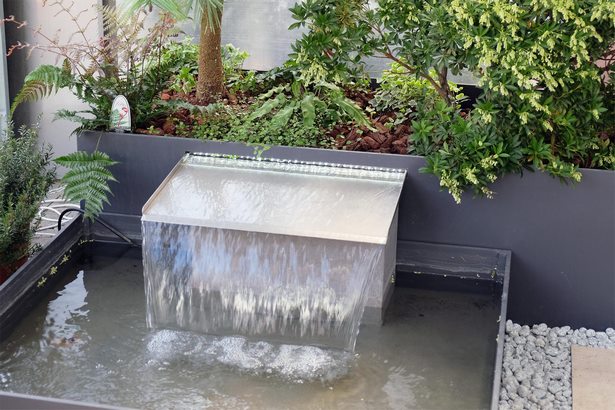 Wasserspiele für terrasse