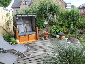 Ideen zur gartengestaltung mit strandkorb