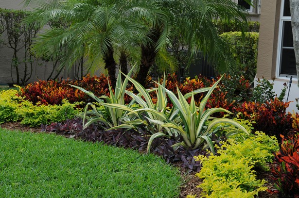florida-tropische-landschaftsgestaltung-ideen-55_17 Florida tropical landscaping ideas