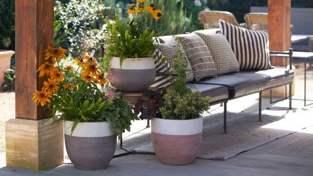 ideen-fur-pflanzgefasse-auf-terrassen-50_13 Ideas for planters on patios