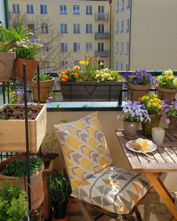 kleine-wohnung-terrasse-garten-ideen-81_15 Small apartment patio garden ideas