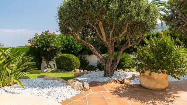 mediterranen-stil-garten-design-ideen-44_14 Mediterranean style garden design ideas