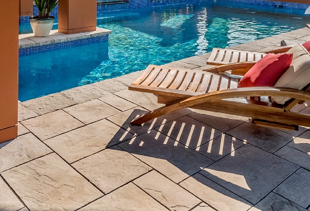 pflaster-um-pool-ideen-15_20 Paving around pool ideas