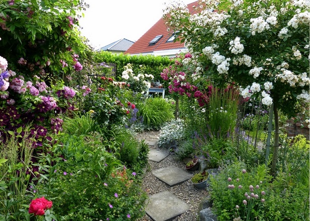 55+ Inselbeete Kleiner Garten, Inselbeete sind willkommene