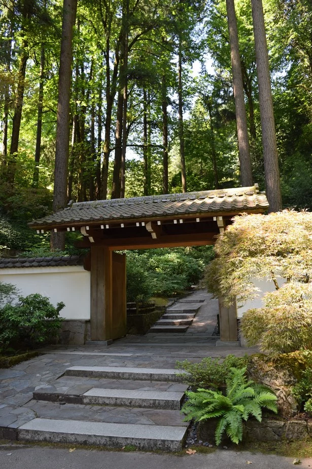 eingang-zum-japanischen-garten-54_9-10 Eingang zum japanischen Garten