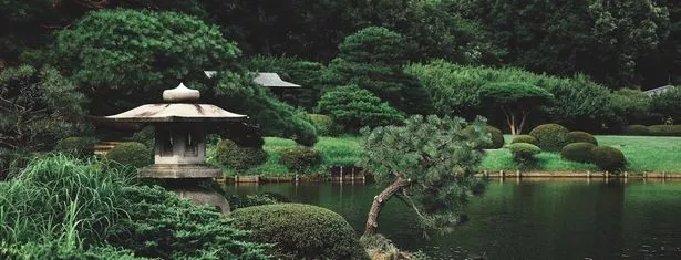 japanische-garten-in-england-03_11-5 Japanische Gärten in England