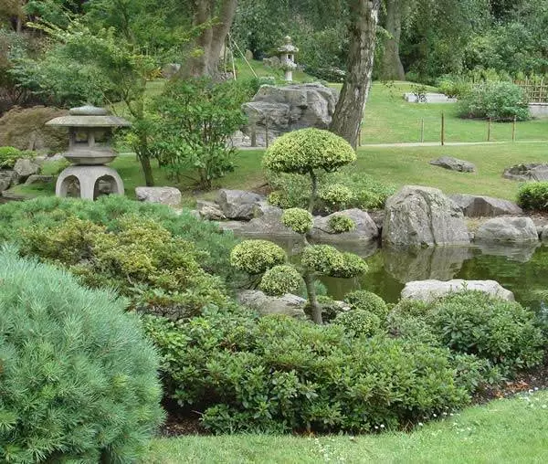 japanische-garten-in-grossbritannien-12_9-20 Japanische Gärten in Großbritannien