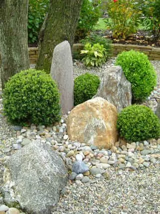 kleiner-japanischer-steingarten-79_19-11 Kleiner japanischer Steingarten