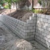 Cinder block Stützmauer Ideen
